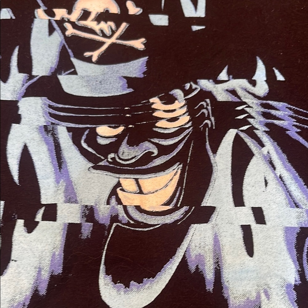 Dynamic Black and Blue Short Sleeve Tee with Graphic Design - Picture 7 of 7